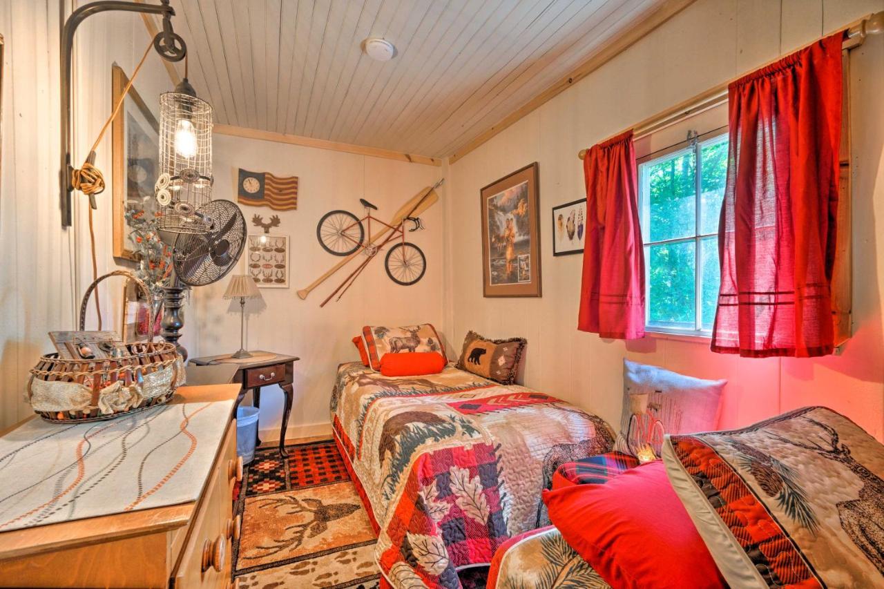 Adirondack Mountains Cottage Near Gore Mountain! Warrensburg Exteriör bild